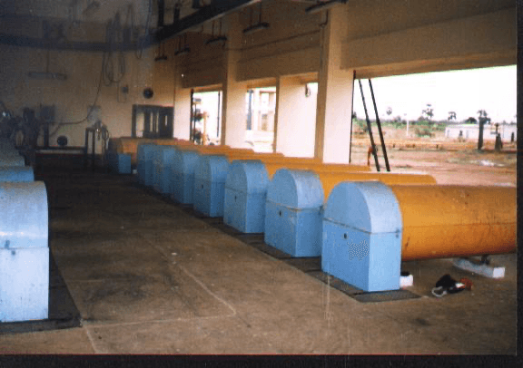 Frontal tonner hood covering chlorine container valve assembly